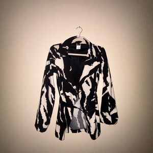 Stylish Black and White Women's Jacket